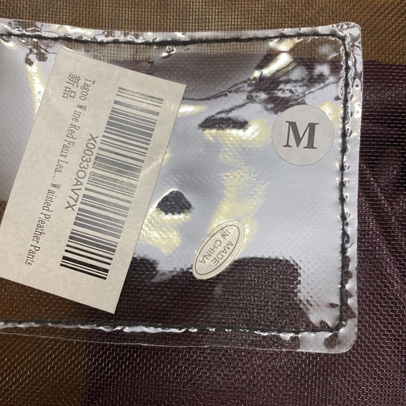 Tagoo Faux Leather Dressy Leggings Women Tummy Control High Waisted Medium NWT - Picture 15 of 16